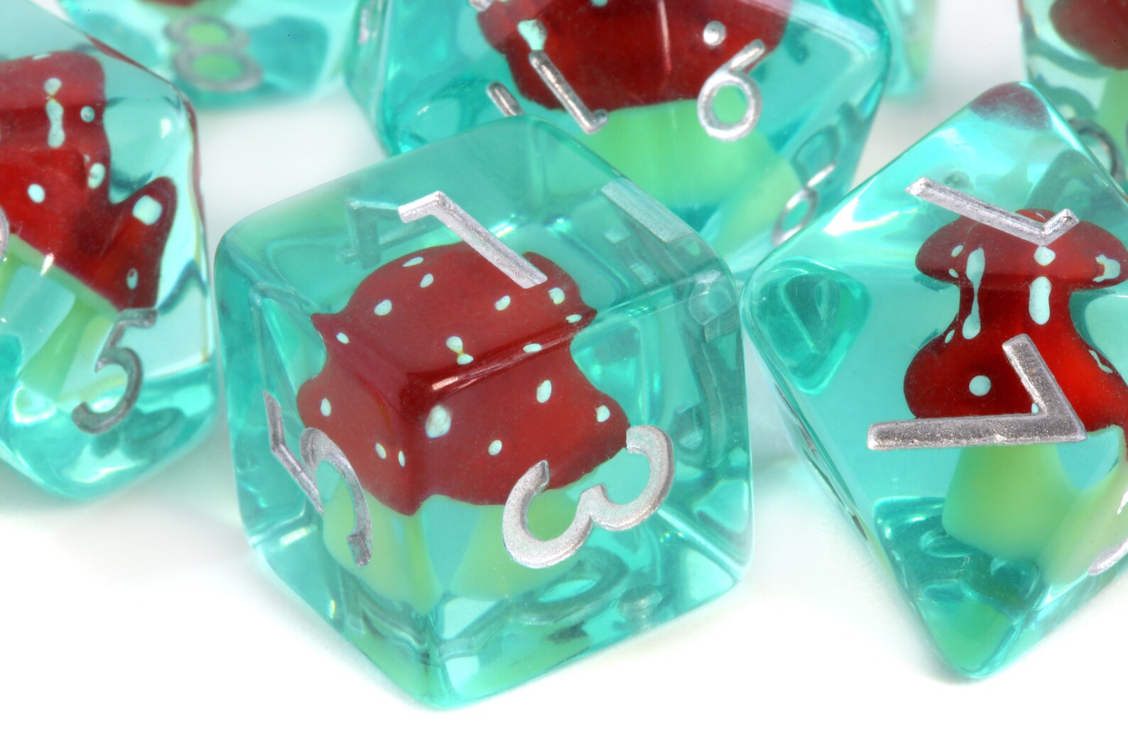 Red Mushroom dice set - The Wizard's Vault
