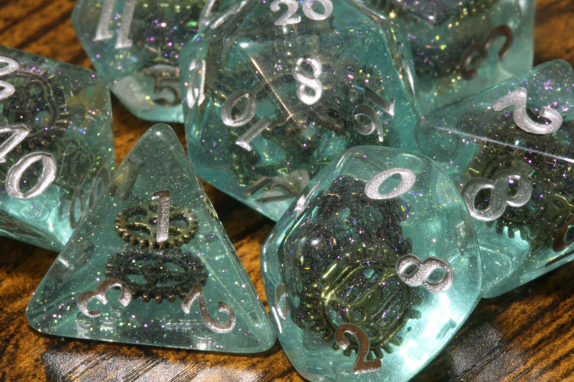 Sunken Artifact  - Dice with gears - Silver Font - The Wizard's Vault