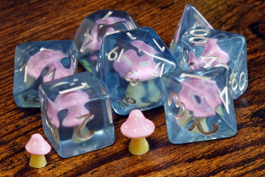 Violet Mushroom dice set - The Wizard's Vault