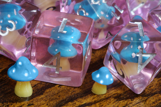 Blue Mushroom dice set - The Wizard's Vault