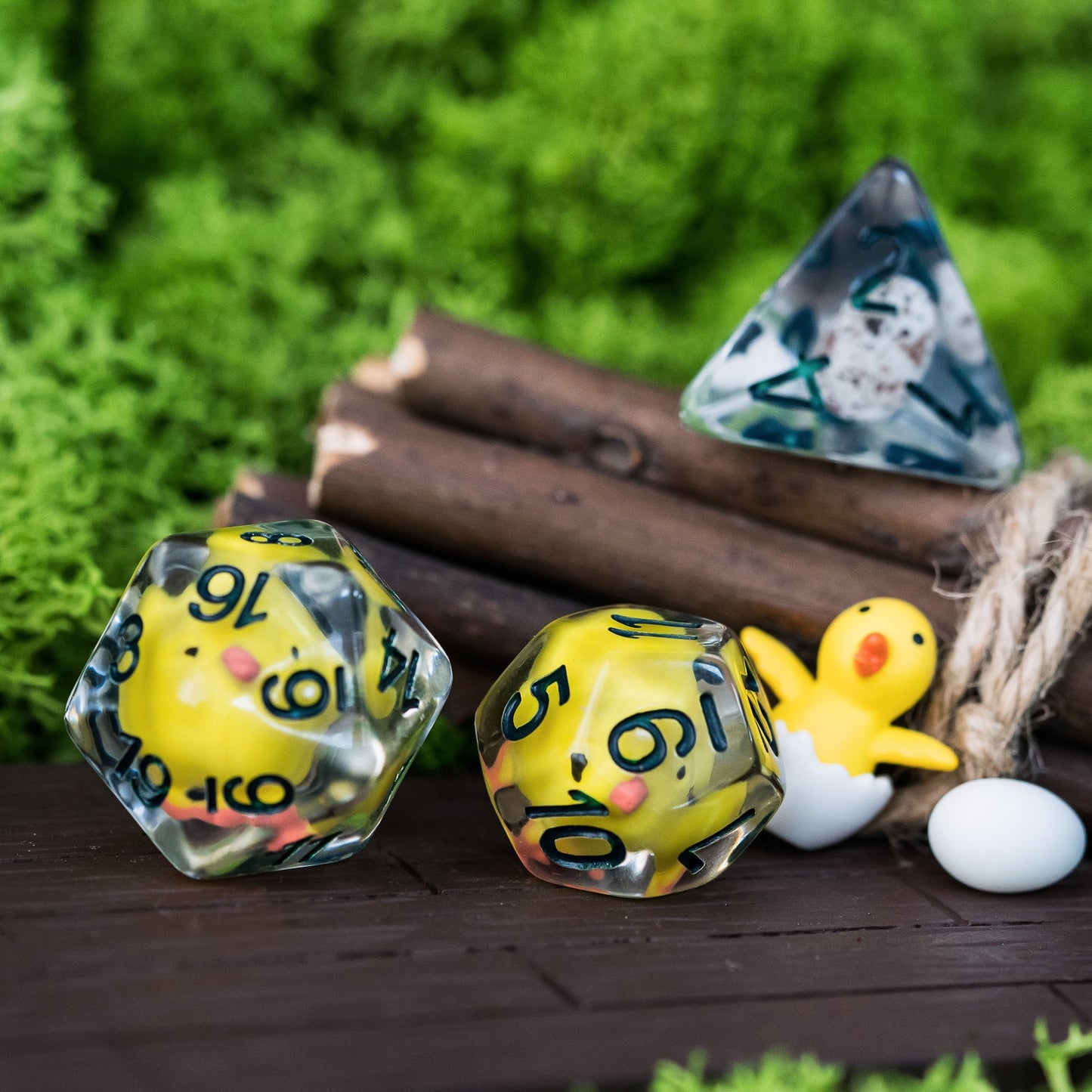 Swarm of Chicken dice set - The Wizard's Vault